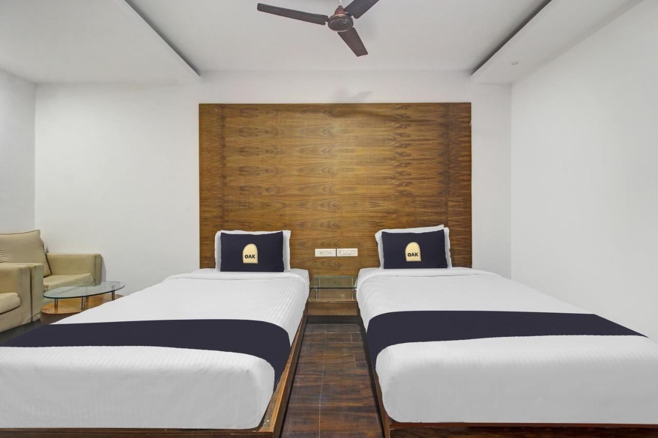 Townhouse Oak The Margi Hotel Near Yosufguda Metro Station Hyderabad Esterno foto