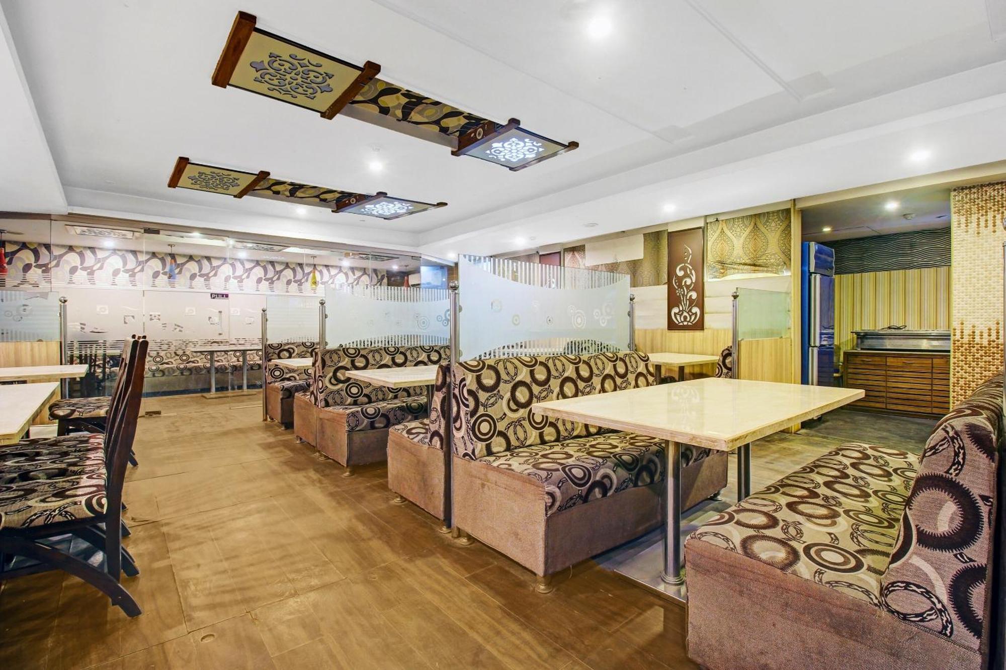 Townhouse Oak The Margi Hotel Near Yosufguda Metro Station Hyderabad Esterno foto